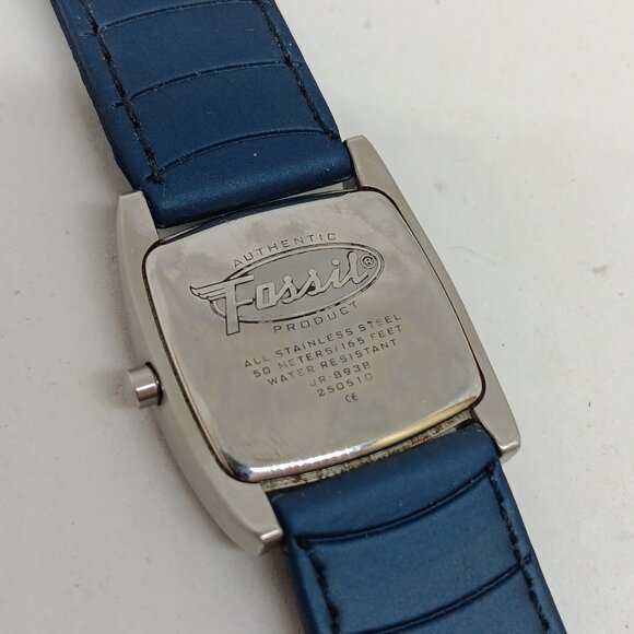 Fossil JR-8938 Women's 30mm x 28 mm Silver S/Steel Swiss Quartz Date Watch - Picture 9 of 11